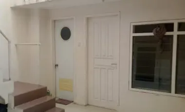 Kutisari habis renovasi siap huni furnished baru