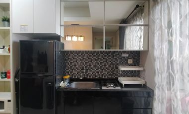 Disewakan 2BR Furnish Bagus Apartemen Royal Mediterania Garden