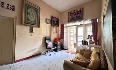 Tanah 156 m2 cocok utk Kos-2an di Jl Sumbawa Menteng JakPus