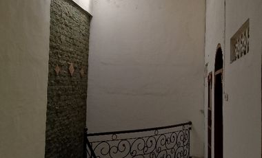 Rumah Sewa Untuk Kantor Atau Mess Pinggir Jalan Raya