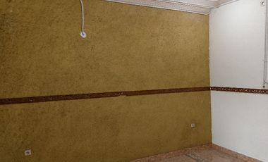 Rumah Sewa Untuk Kantor Atau Mess Pinggir Jalan Raya