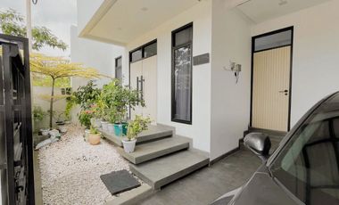 Jual Cepat Rumah 3 Lantai di Dekat Polban, Dekat Gerlong