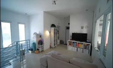 Dijual Rumah Lingkungan Asri di Pasri Impun