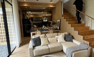 DIJUAL RUMAH 3 LANTAI DI BSD CITY TANGERANG DEKAT TOL BIO DISTRICT