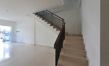 RUKO  PINGGIR JALAN RAYA RAWA BUNTU - BSD