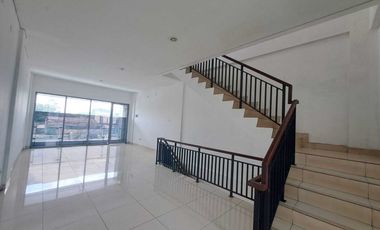 RUKO  PINGGIR JALAN RAYA RAWA BUNTU - BSD