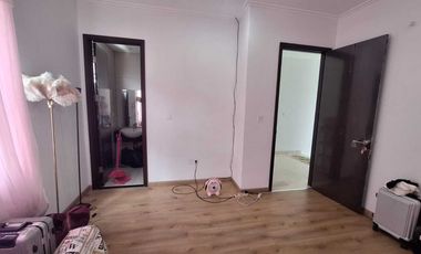 Disewakan rumah pik golf island 8x20 semi furnish