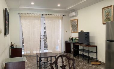 Rumah Hook Full Furnish Full Renovasi Taman Himalaya Lippo Karawaci