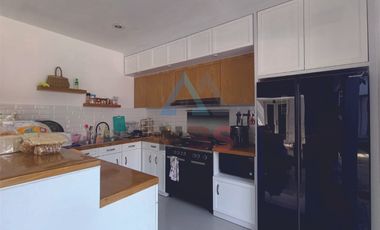 Dijual Villa Cantik 2 lantai Dengan Taman Indah nusa dua