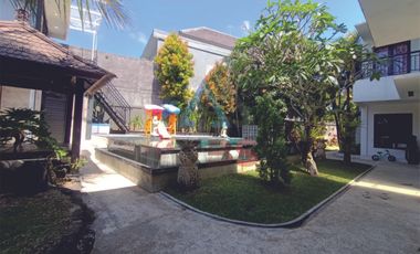 Dijual Villa Cantik 2 lantai Dengan Taman Indah nusa dua