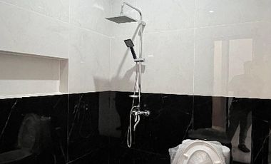 DI JUAL RUMAH CANTIK DI DALAM CLUSTER SIAP HUNI LENTENG AGUNG JAK SEL