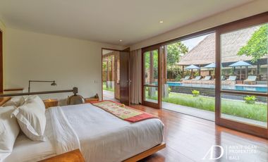 FREEHOLD | LUXURY TROPICAL DESIGN & PRIME LOCATION OF SEMINYAK