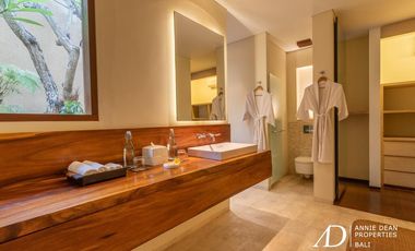 FREEHOLD | LUXURY TROPICAL DESIGN & PRIME LOCATION OF SEMINYAK