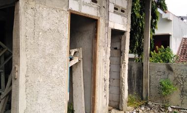Dijual Rumah Butuh Renovasi ( BU) di Kavling Kostrad Mekarsari Depok