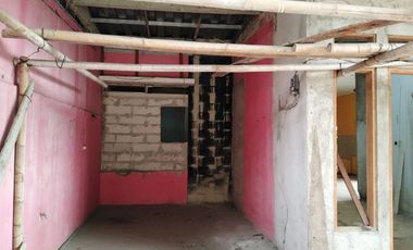 Dijual Rumah Butuh Renovasi ( BU) di Kavling Kostrad Mekarsari Depok
