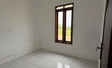 Dijual Rumah Redy Stok dengan Suasana yang Asri