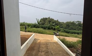 Dijual Rumah Redy Stok dengan Suasana yang Asri