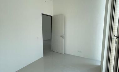 Rumah Greenland Cluster Wisteria Minimalis Kondisi Kosongan