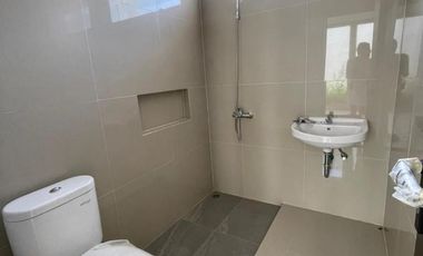 Rumah Greenland Cluster Wisteria Minimalis Kondisi Kosongan