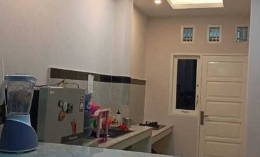 DIJUAL RUMAH 2 LANTAI CANTIK DI JALUR UNAND