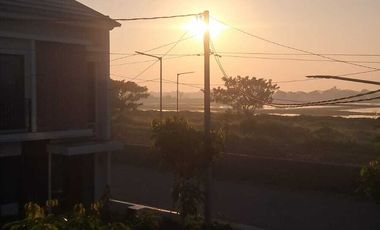 Disewakan Rumah 2 lantai SKYVILLE RESIDENCE Sidoarjo