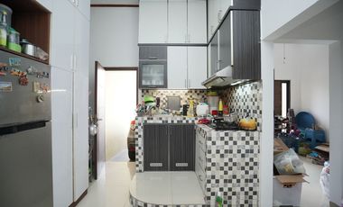 Jual Rumah SHM 2 Lantai Akses Dekat Stasiun Cakung Harga Nego J-19298