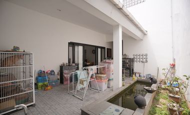 Rumah Modern 2 Lt Dekat Tol Pondok Gede Timur 2 Hadap Timur J-25781