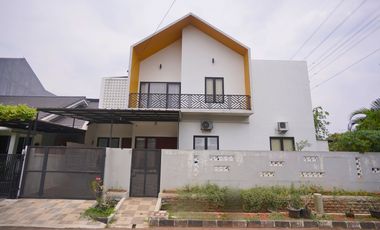 Rumah Modern 2 Lt Dekat Tol Pondok Gede Timur 2 Hadap Timur J-25781