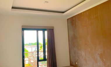 Rumah mewah di kompleks Udayana kota Mataram