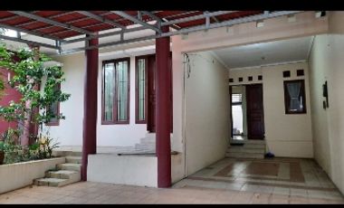 DI SEWAKAN Rumah  Komplek tanjung mas raya Jakarta Selatan