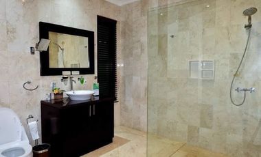 TURUN HARGA Villa Jual dekat Sidewalk Jimbaran, View Jimbaran Bay di Bukit Jimbaran