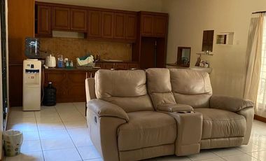 Rumah Strategis Cocok Untuk Usaha Mainroad Jalan Panday Cipanas Garut