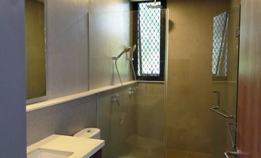 Rumah Style villa 4BR - 490SQM - 9,1 Milliar/Nego di Renon