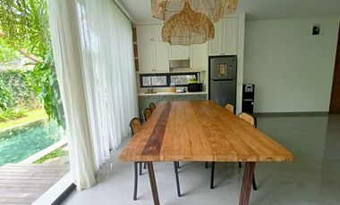 SHM 5,5 Milliar Rumah Style Villa di Renon dengan View Sawah