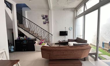 MURAH! ARCAMANIK DEKAT ANTAPANI. RUMAH 2LT SIAP HUNI DI KOTA BANDUNG