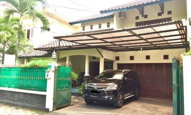 Rumah Besar Tanah Luas dekat Pondok Pesantren Taruna Alquran