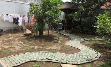 Rumah Besar Tanah Luas dekat Pondok Pesantren Taruna Alquran