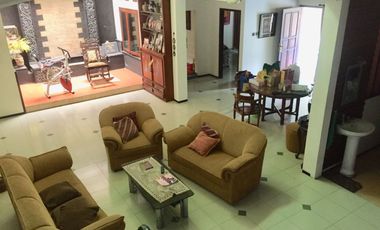 Rumah Besar Tanah Luas dekat Pondok Pesantren Taruna Alquran