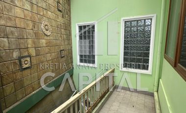 Rumah siap huni di Setraduta untuk kamu sewa nih, dekat tol Pasteur