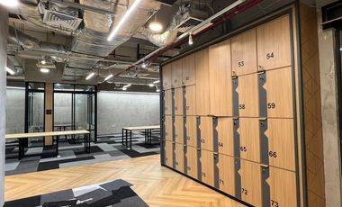 Sewa kantor Partisi Sahid Sudirman Center Sudirman