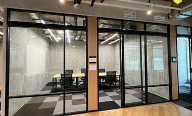 Sewa kantor Partisi Sahid Sudirman Center Sudirman