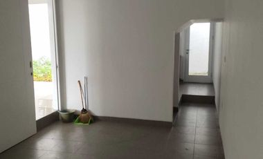 Disewakan Rumah Ada AC di Cluster Amerika Latin Green Lake City