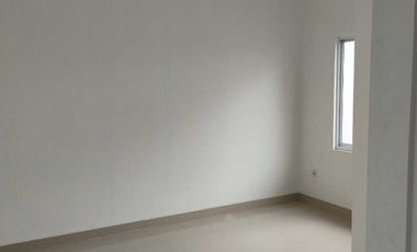 Disewakan Rumah Ada AC di Cluster Amerika Latin Green Lake City