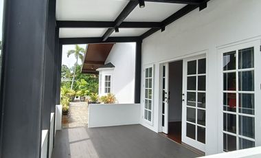 Disewakan Rumah American Style, Kolam Renang dan Asri di Kemang
