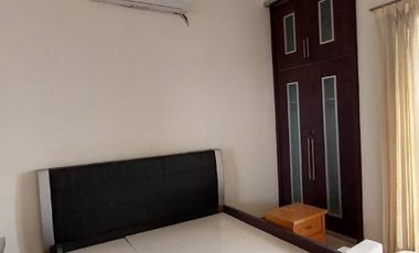 disewakan rumah central park mulyosari