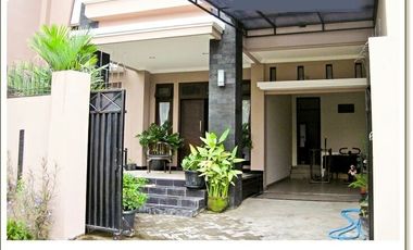 Rumah Condongcatur Dekat Pakuwon Mall, Gejayan, UGM, UNY Jogja