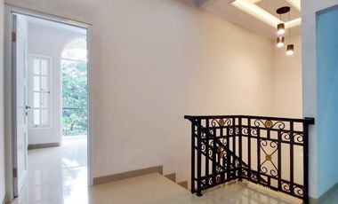 Brand New Rumah Bagus Dalam Cluster Kebagusan Area Jak-Sel