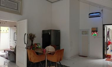 Rumah LT 240 Hadap Utara 15 Mnt ke Pintu Tol Bekasi Barat 1 J-34091