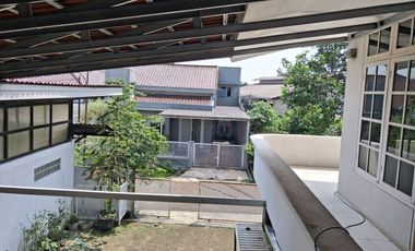 Rumah 7 Kamar Tidur Siap KPR 7 Mnt ke Lippo Plaza Ekalokasari J-35112