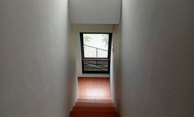 Rumah 2 Lt SHM dekat RSUD Jatisampurna Kota Bekasi Siap KPR J-32719